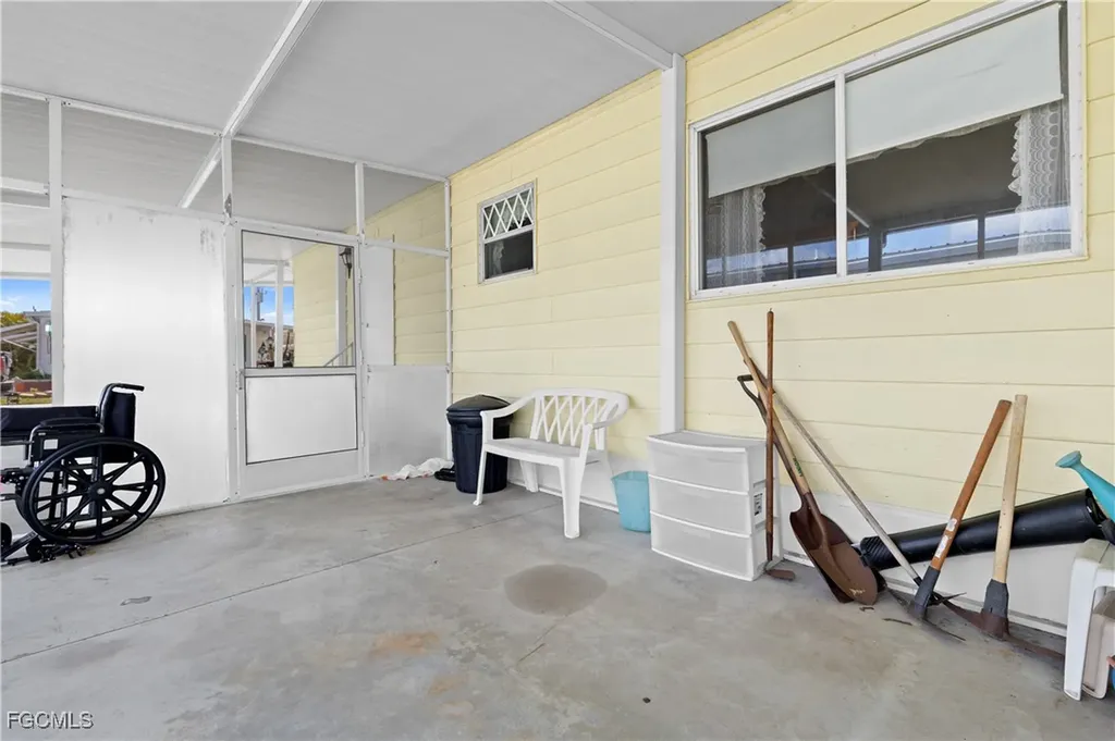 16037 Citron Way North Fort Myers FL 33903