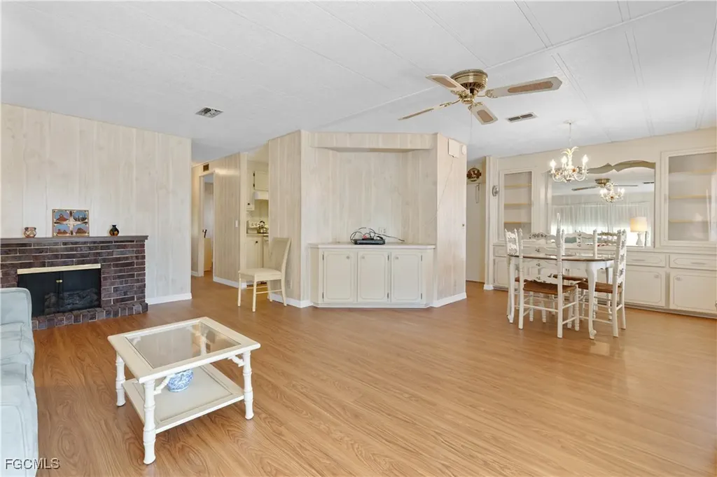 16037 Citron Way North Fort Myers FL 33903