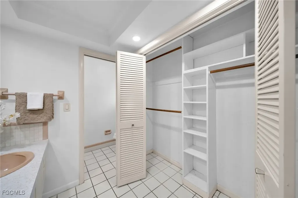 1563 Covington Circle E Fort Myers FL 33919