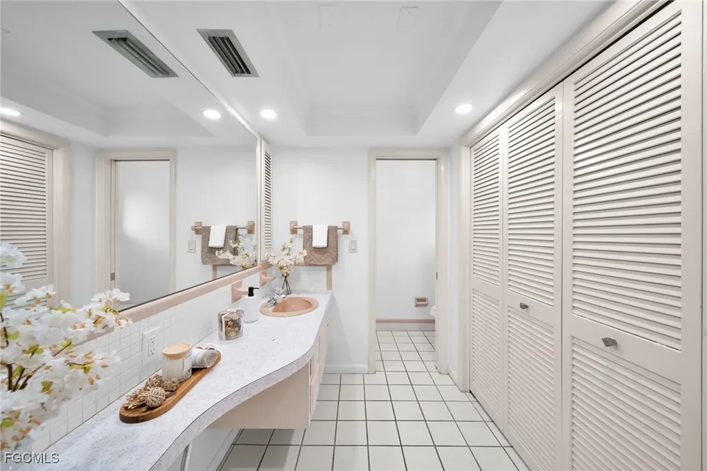 1563 Covington Circle E Fort Myers FL 33919