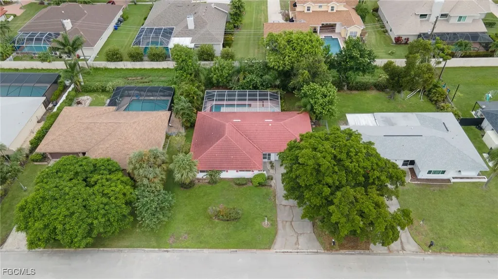 1563 Covington Circle E Fort Myers FL 33919