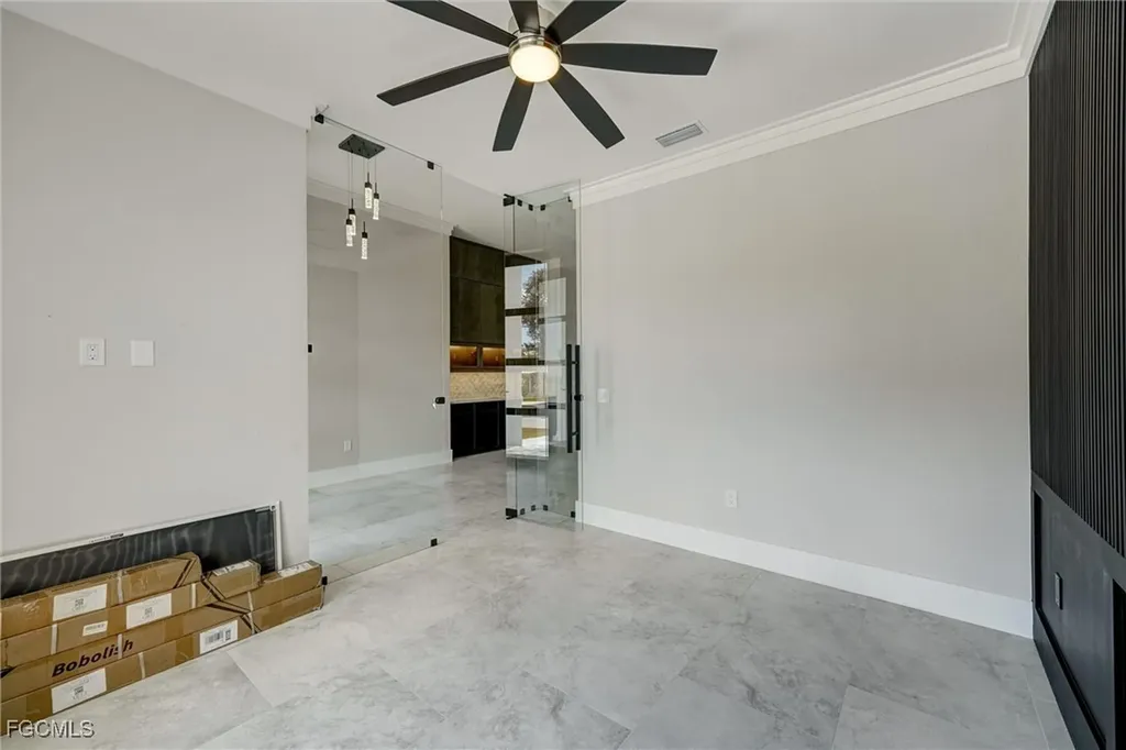 809 Miramar Court Cape Coral FL 33904