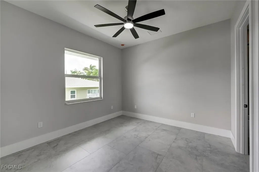 809 Miramar Court Cape Coral FL 33904