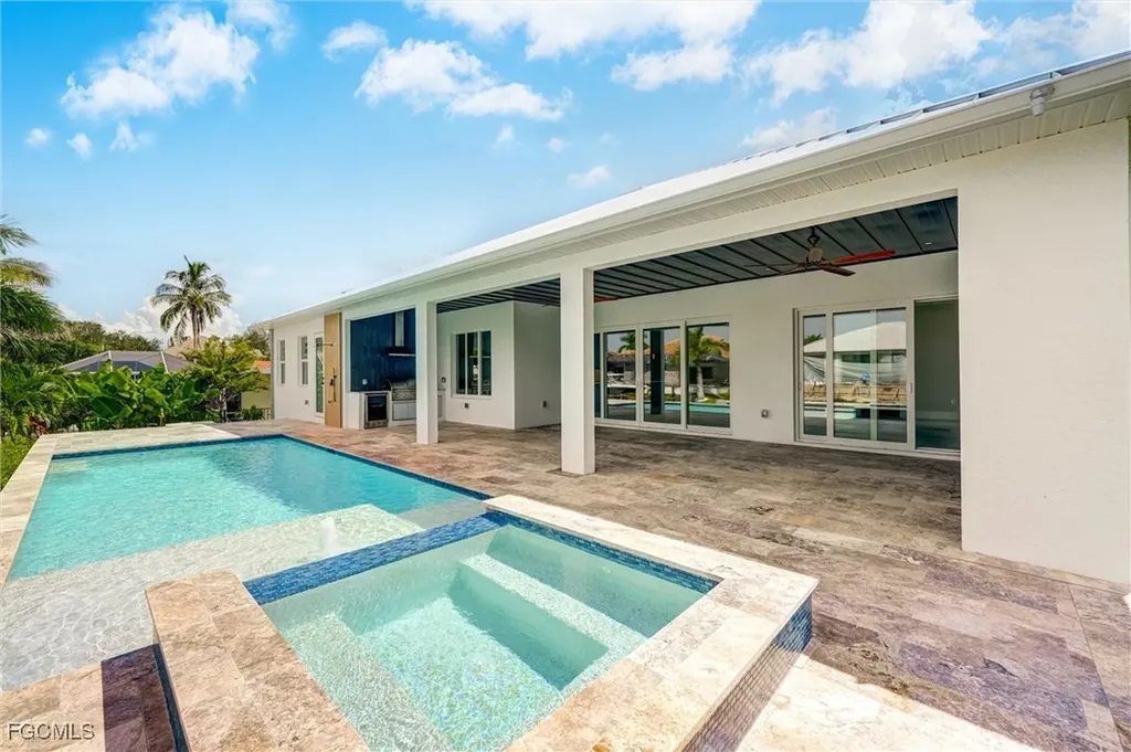 809 Miramar Court Cape Coral FL 33904