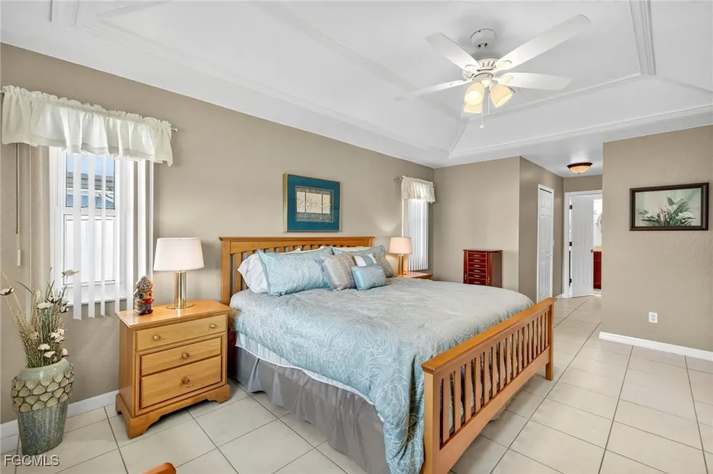 624 SE 23rd Terrace Cape Coral FL 33990