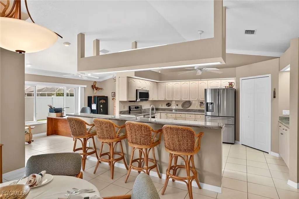 624 SE 23rd Terrace Cape Coral FL 33990