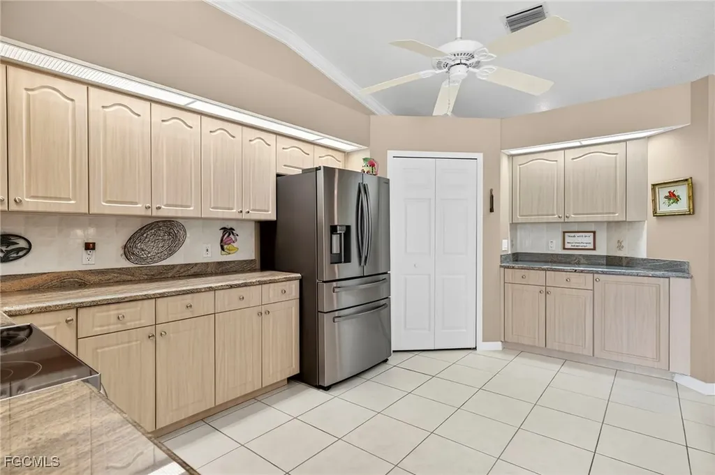 624 SE 23rd Terrace Cape Coral FL 33990