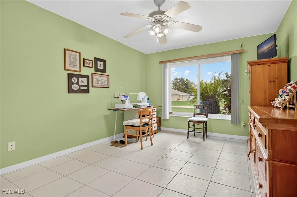 624 SE 23rd Terrace Cape Coral FL 33990