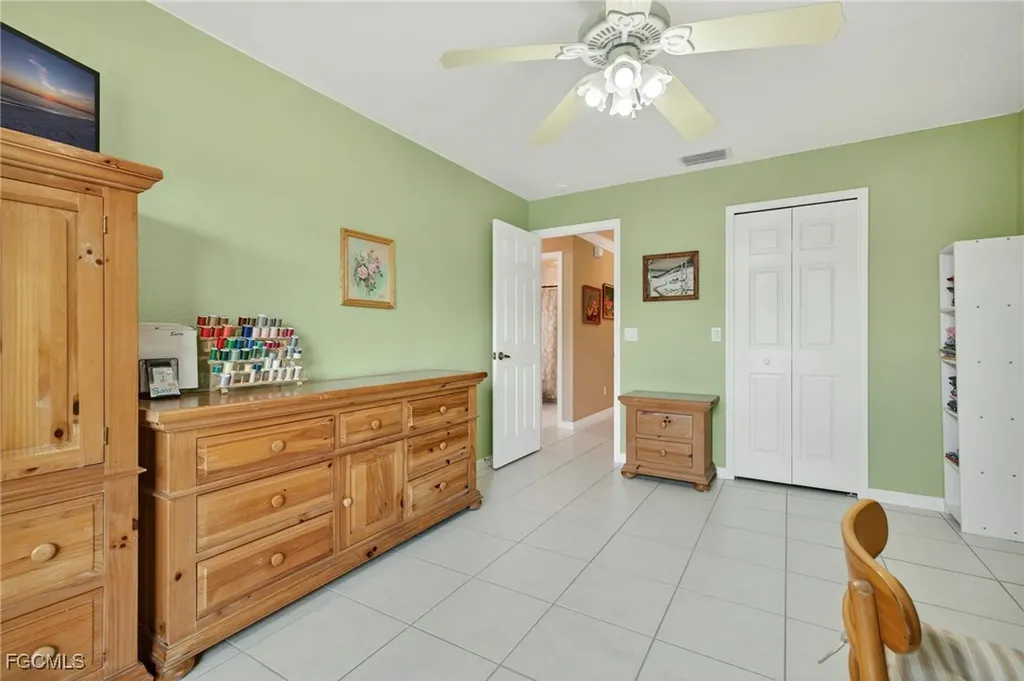 624 SE 23rd Terrace Cape Coral FL 33990