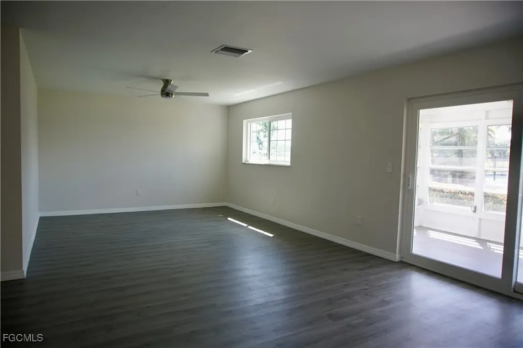 1382 Myerlee Country Club Boulevard Fort Myers FL 33919