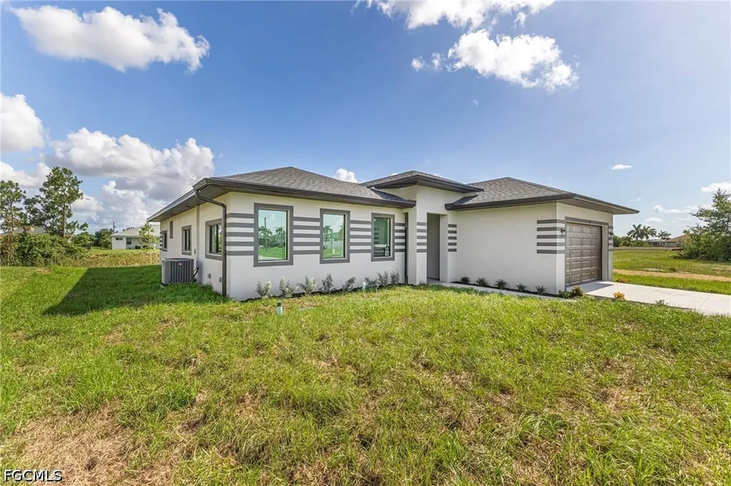 614 NW 9th Street Cape Coral FL 33993