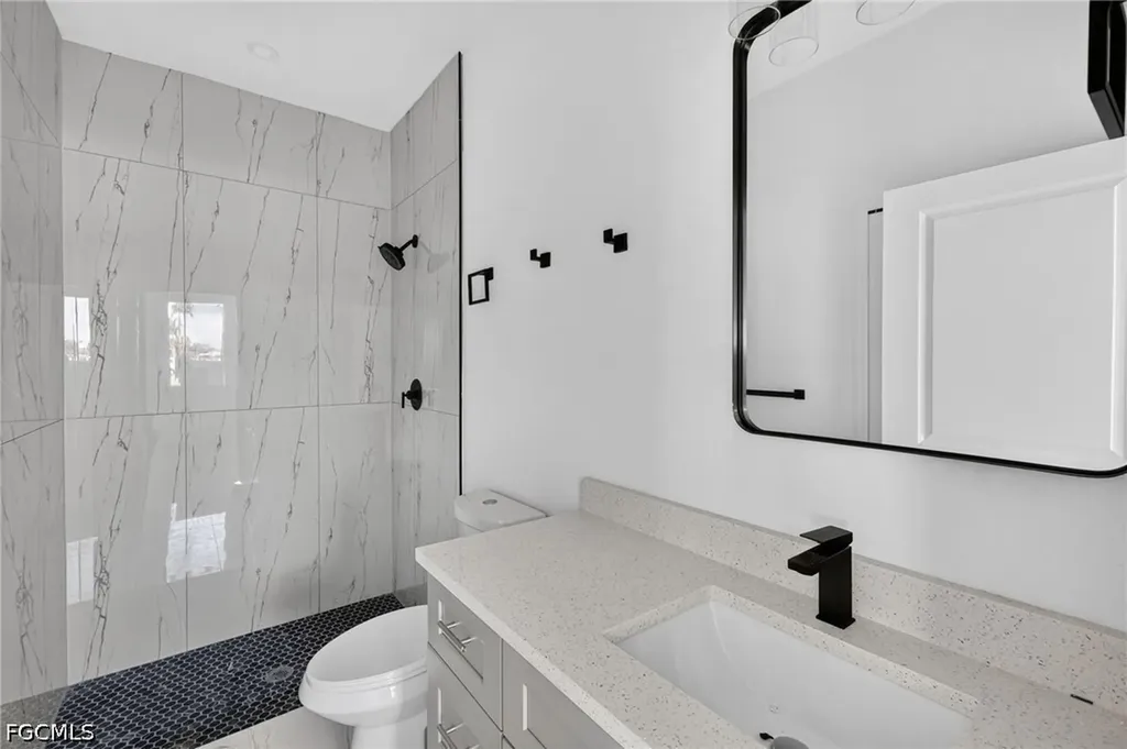 614 NW 9th Street Cape Coral FL 33993