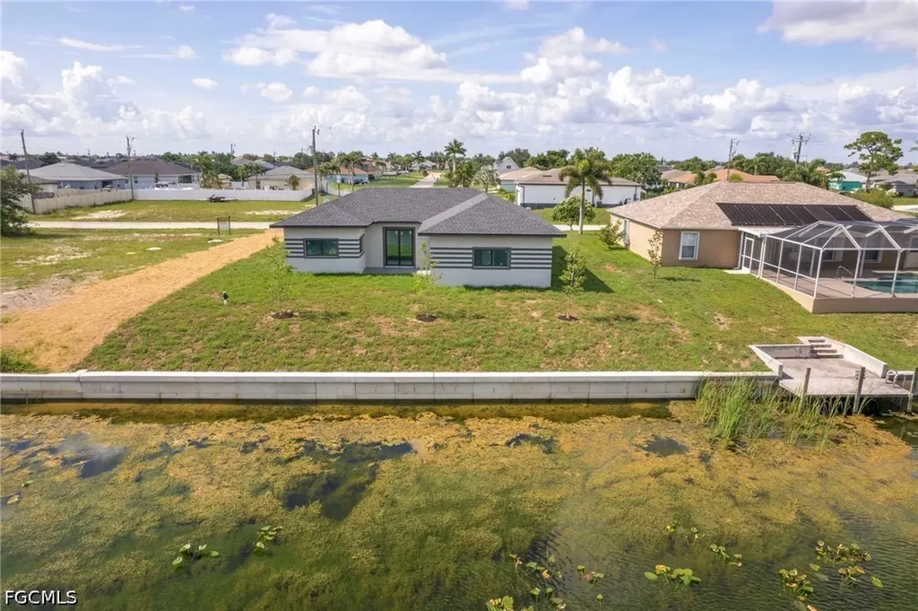 614 NW 9th Street Cape Coral FL 33993