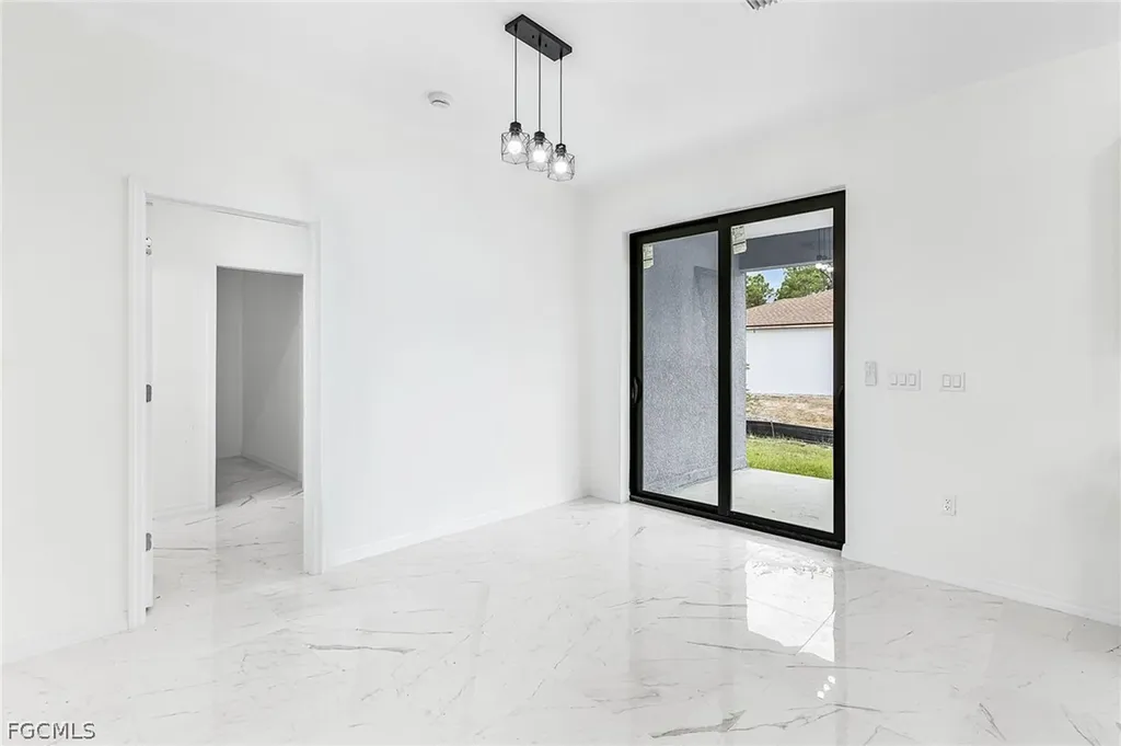 614 NW 9th Street Cape Coral FL 33993