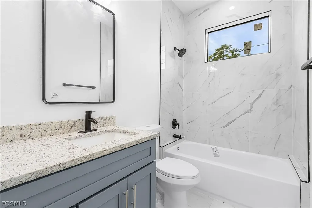 614 NW 9th Street Cape Coral FL 33993