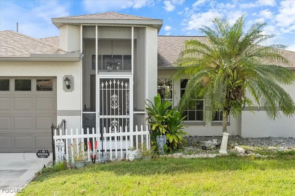 1021 Alvin Avenue Lehigh Acres FL 33971