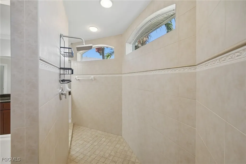 2538 SW 35th Lane Cape Coral FL 33914