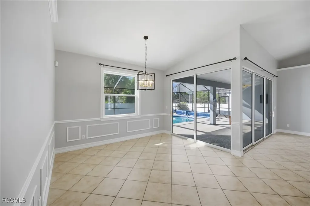 2538 SW 35th Lane Cape Coral FL 33914