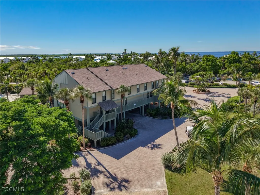 16750 Bocilla Palms Drive Bokeelia FL 33922