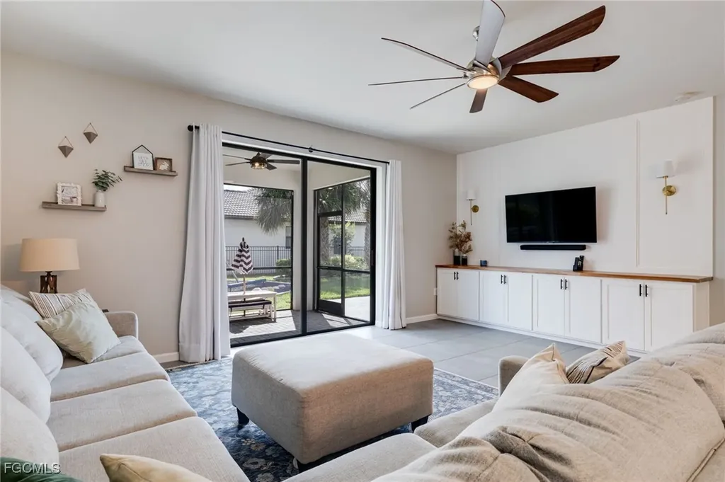 16000 Palmetto Prairie Drive Alva FL 33920