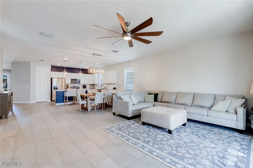 16000 Palmetto Prairie Drive Alva FL 33920