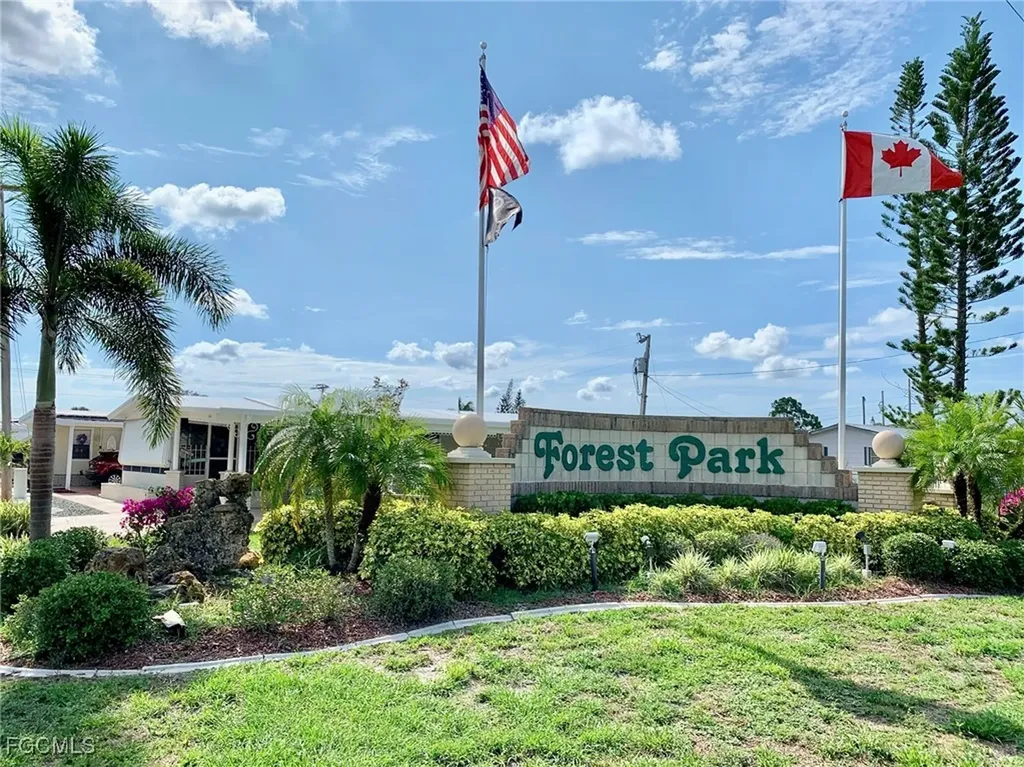 245 Shrub Lane N North Fort Myers FL 33917