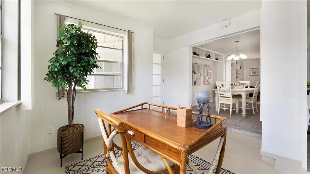 2963 Holly Road Fort Myers FL 33901