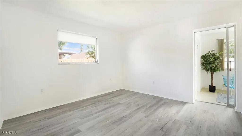 2963 Holly Road Fort Myers FL 33901