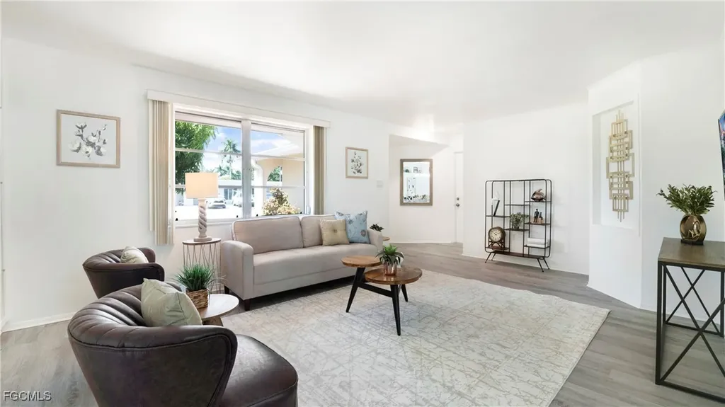 2963 Holly Road Fort Myers FL 33901