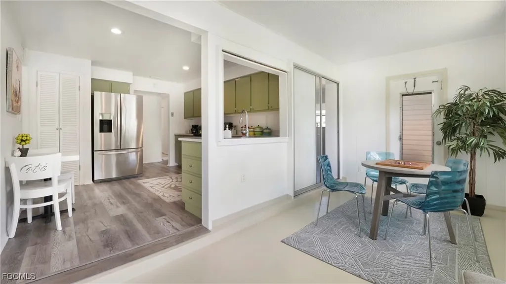 2963 Holly Road Fort Myers FL 33901