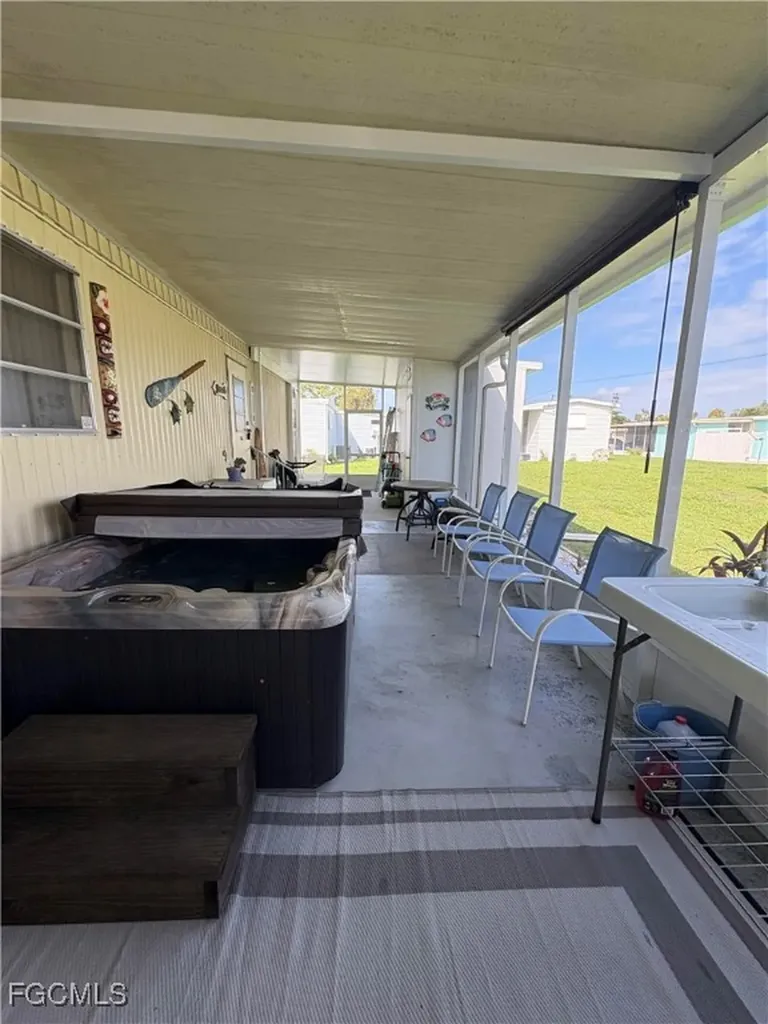 892 Homestead Drive North Fort Myers FL 33917