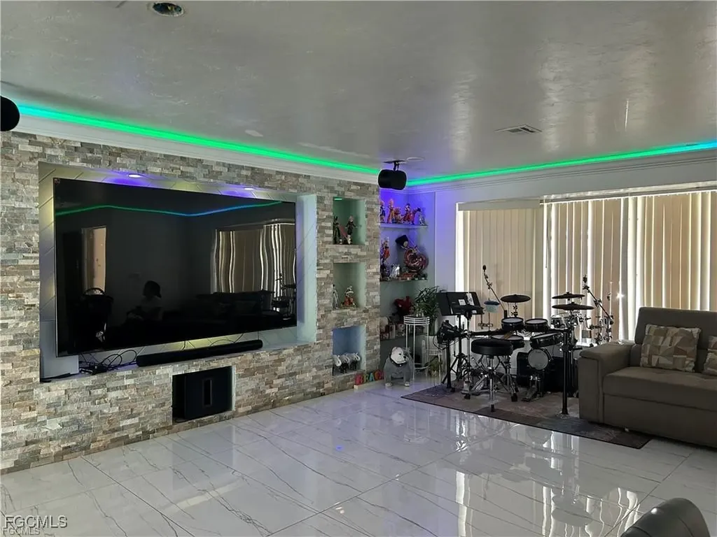 187 Louise Street Fort Myers FL 33905