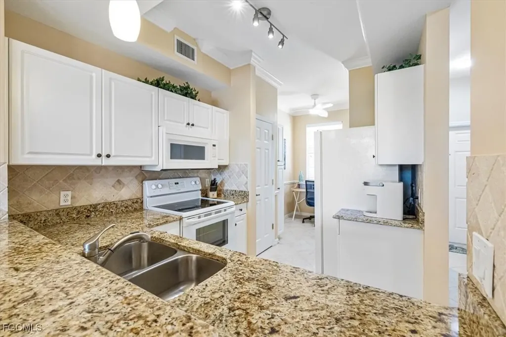 14571 Legends Boulevard N Fort Myers FL 33912