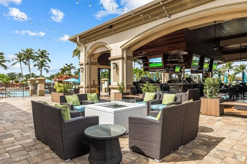 14571 Legends Boulevard N Fort Myers FL 33912