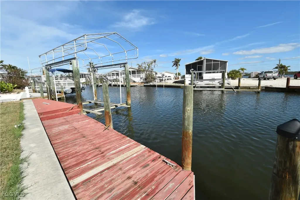 16 Nancy Lane Fort Myers Beach FL 33931