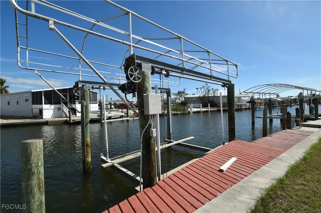 16 Nancy Lane Fort Myers Beach FL 33931