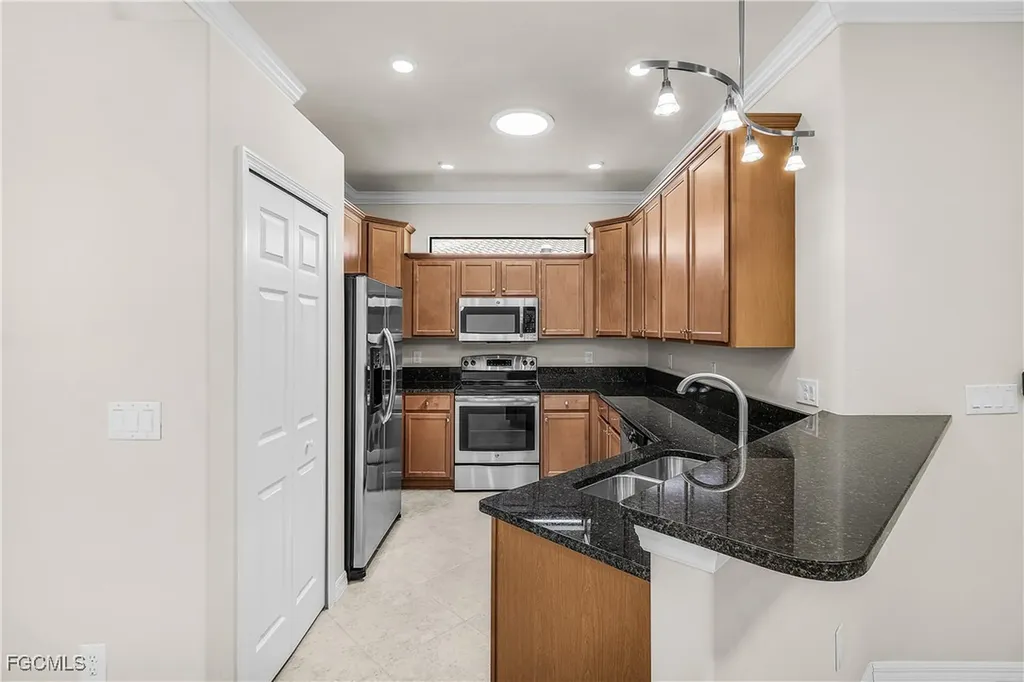 9095 Water Tupelo Road Fort Myers FL 33912