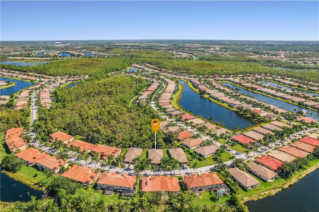 9095 Water Tupelo Road Fort Myers FL 33912