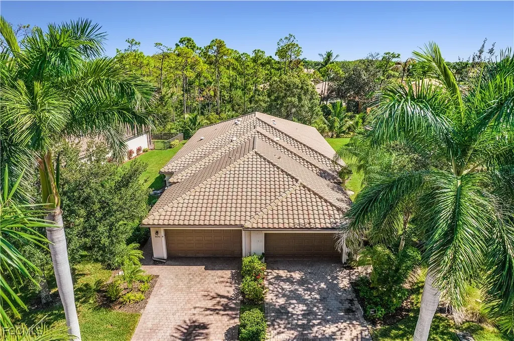 9095 Water Tupelo Road Fort Myers FL 33912