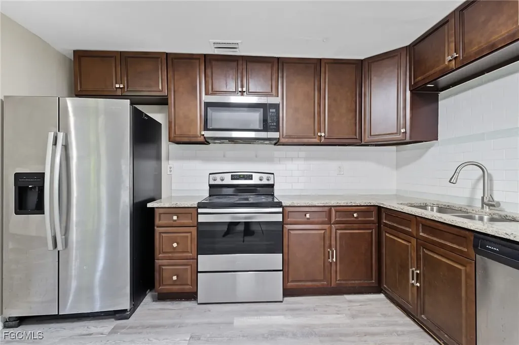 1722 Linhart Avenue Fort Myers FL 33901