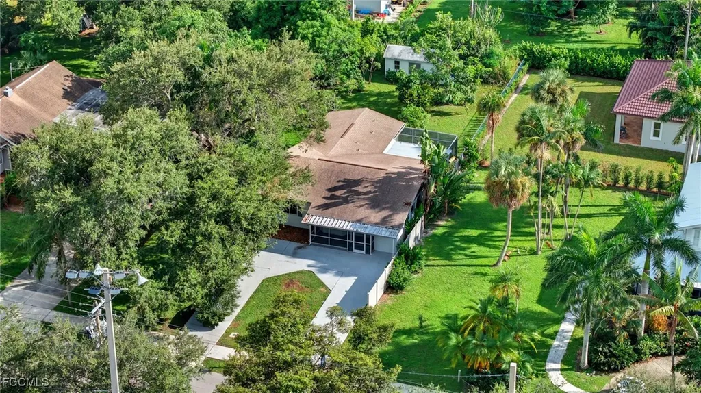 1722 Linhart Avenue Fort Myers FL 33901