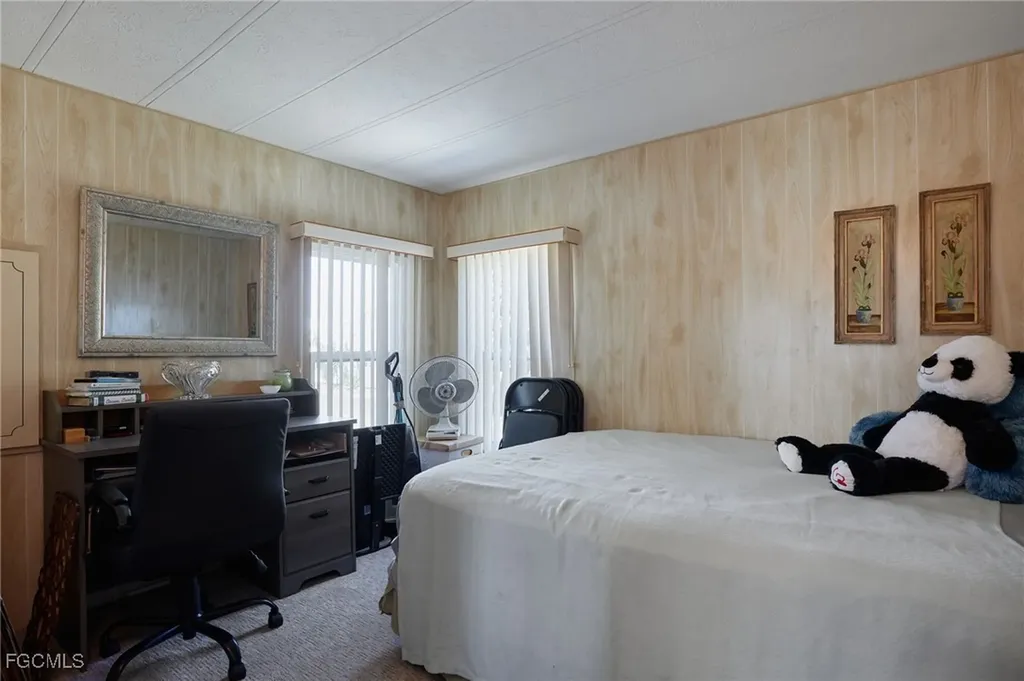 15 Ilex Street Alva FL 33920