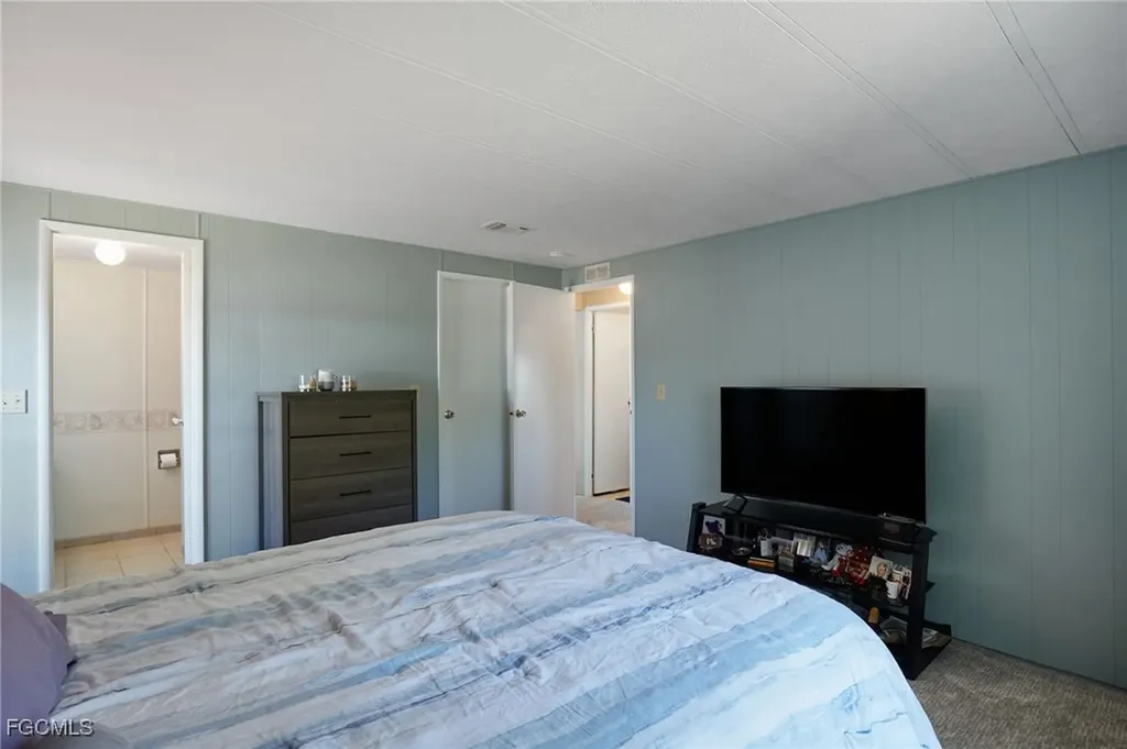 15 Ilex Street Alva FL 33920