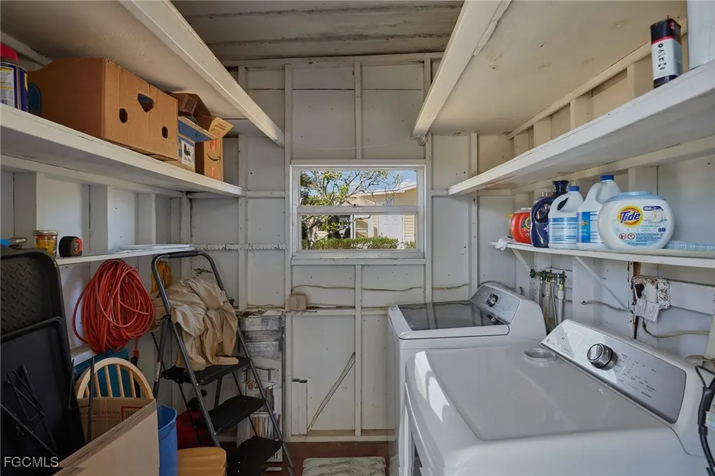 15 Ilex Street Alva FL 33920