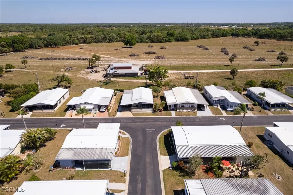 15 Ilex Street Alva FL 33920