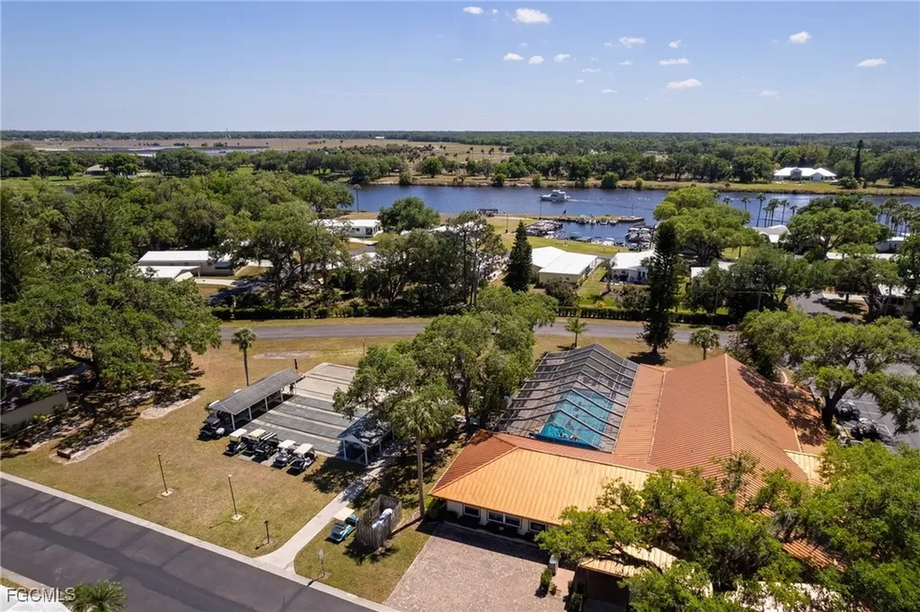 15 Ilex Street Alva FL 33920