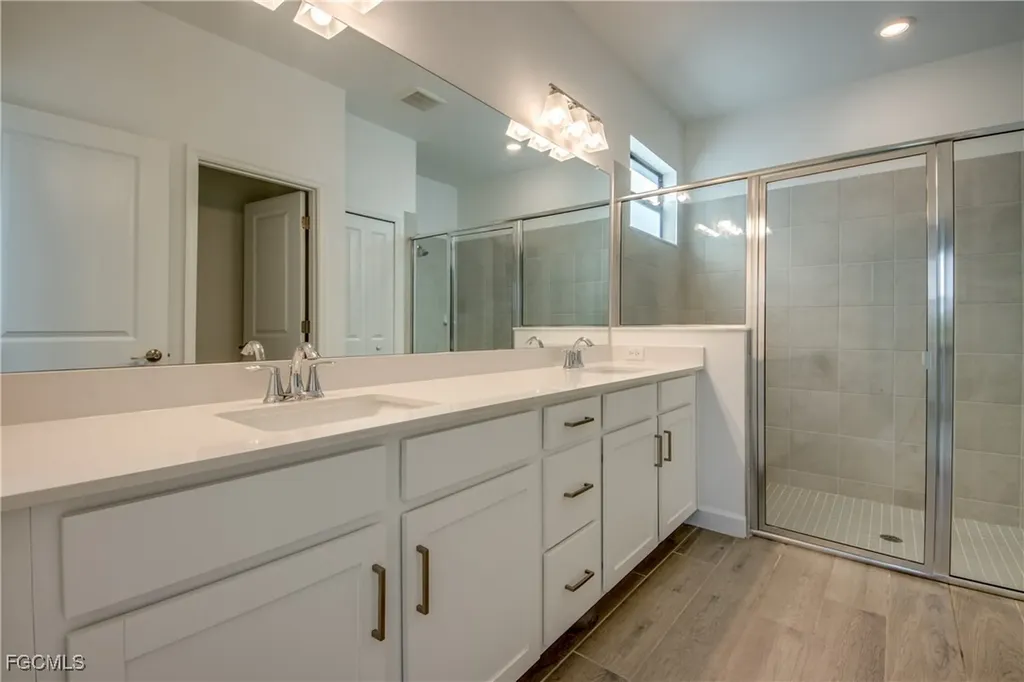 13818 Hunter Oak Drive Fort Myers FL 33913