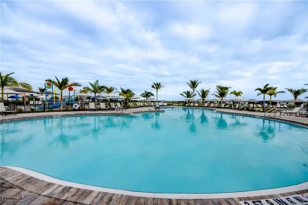 13818 Hunter Oak Drive Fort Myers FL 33913