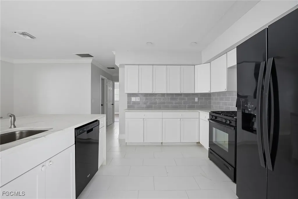 4747 Mcgregor Boulevard Fort Myers FL 33901