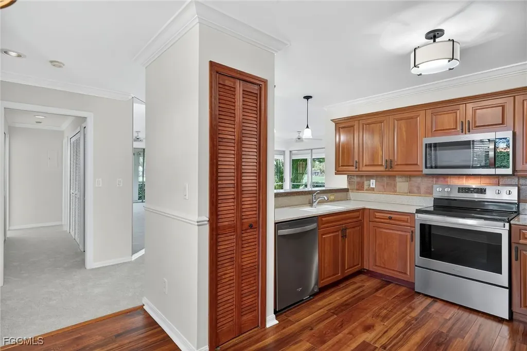 8371 Grand Palm Drive Estero FL 33967